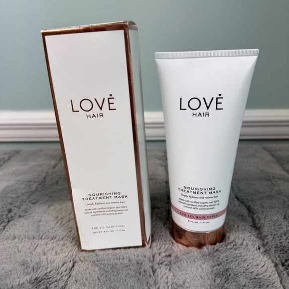 Love Hair Nourishing Treatment Mask 6oz Hydrates And Restores All Hair Types NEW - Picture 1 of 3